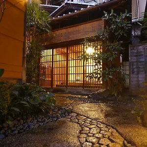 旅館 旅館三賀
